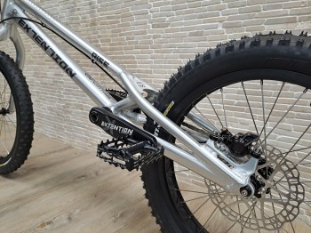 Trial Bike 20" Extention Rise 1005mm Hope Tech 4