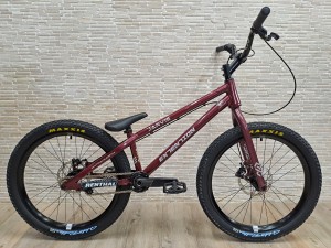 Bike 24" Extention Jarvis - dunkelrot metallic