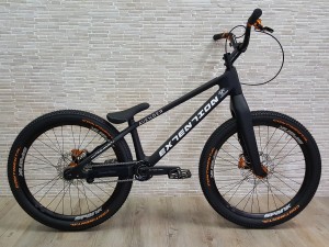 Bike 24" Extention Avenger V2 Carbon / Hope - schwarz