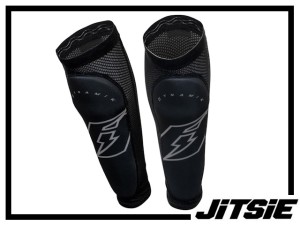 Schienbeinschützer Jitsie Dynamik Kids - schwarz